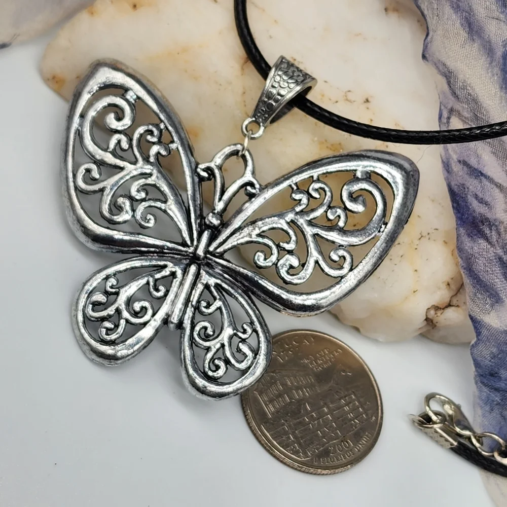 Reserved for Ms.Suzanne ❤️ Silver Pendant Classic Necklace Butterfly